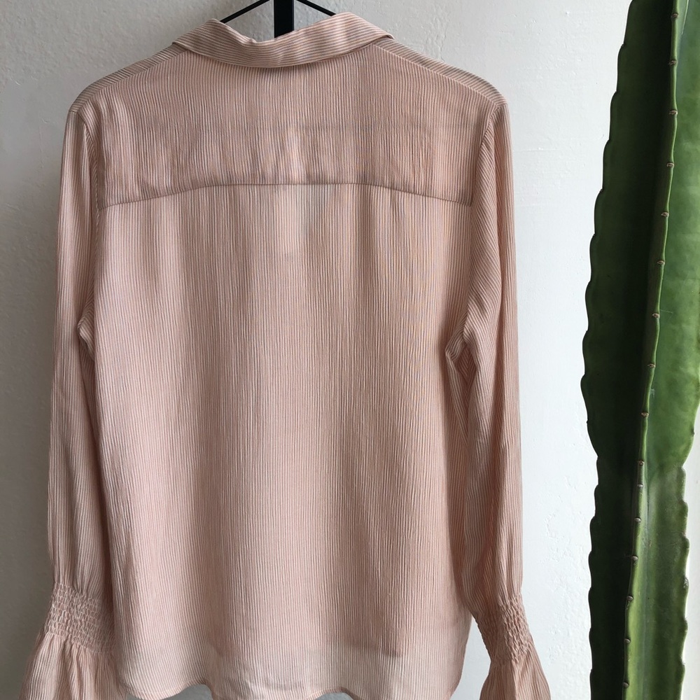 Lightweight Button Up - Picture 3 of 3